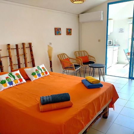 Appartement Rosbambou Les Pieds Dans L Eau Le Diamant Exterior foto